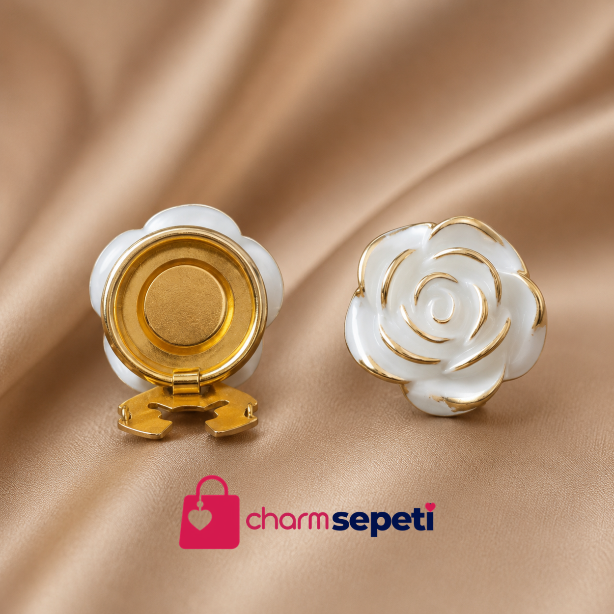 Beyaz Gül Gold Desenli Gömlek Charmı